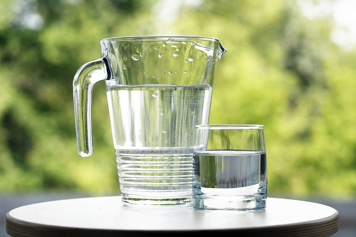 Стоит ли пить воду для похудения - Лайфхакер