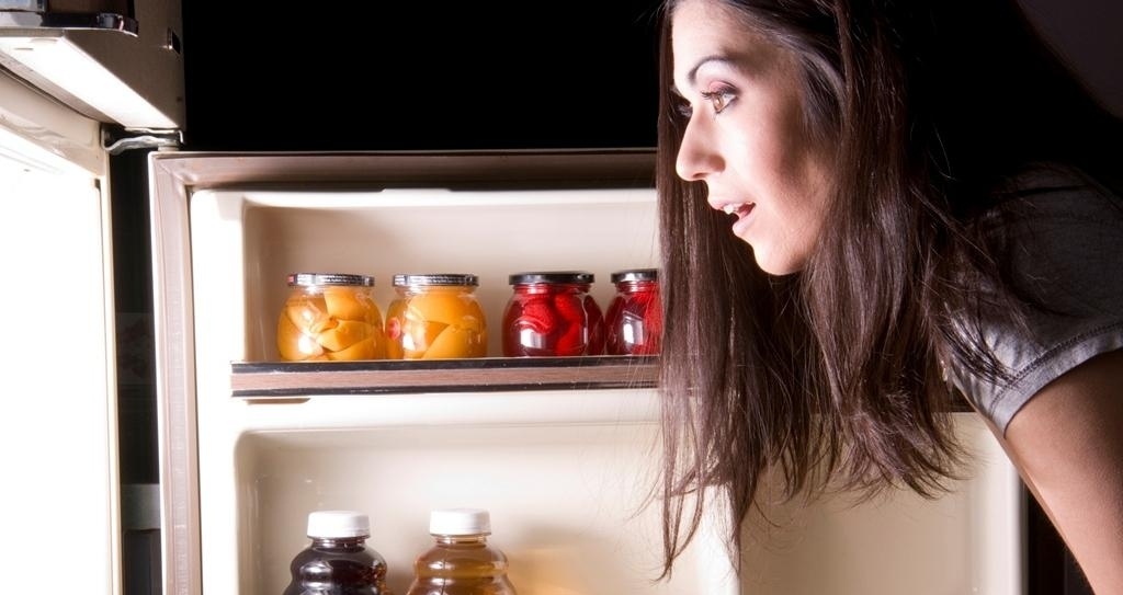 Продукты, которые можно есть на ночь (и даже ночью)